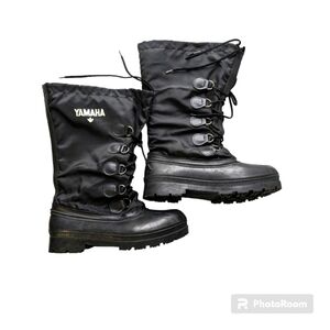Snow Boots. Yamaha. Size 10. Black.
